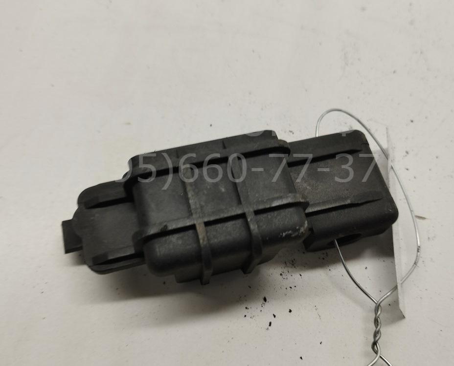 Кронштейн радиатора