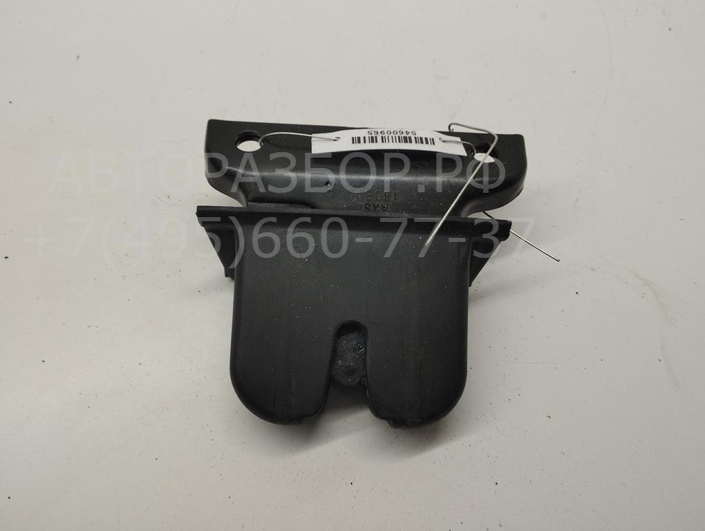 Замок багажника