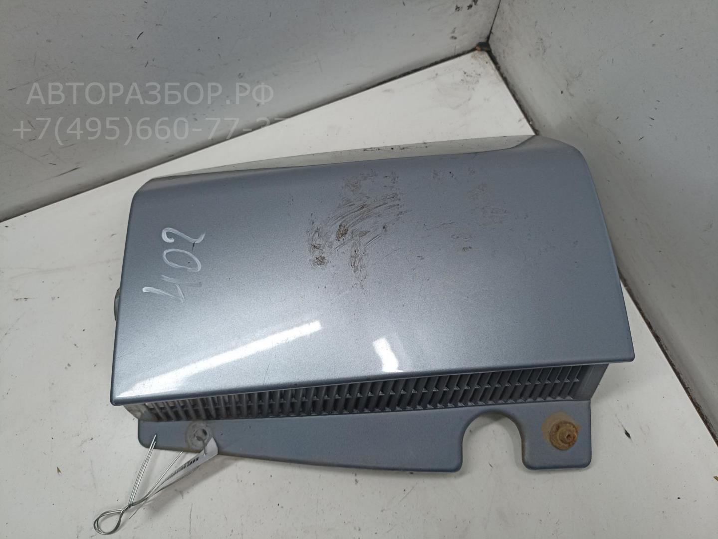 Планка под фонарь правая