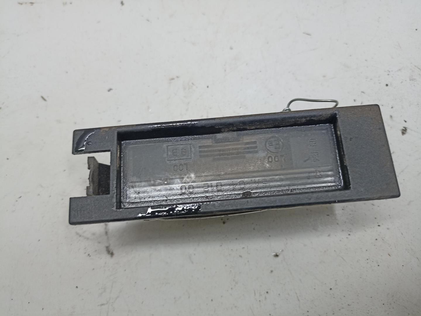 Фонарь подсветки номера