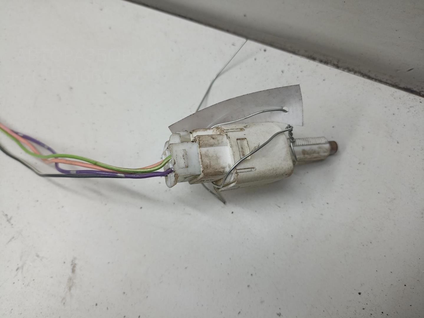 Датчик включения стопсигнала