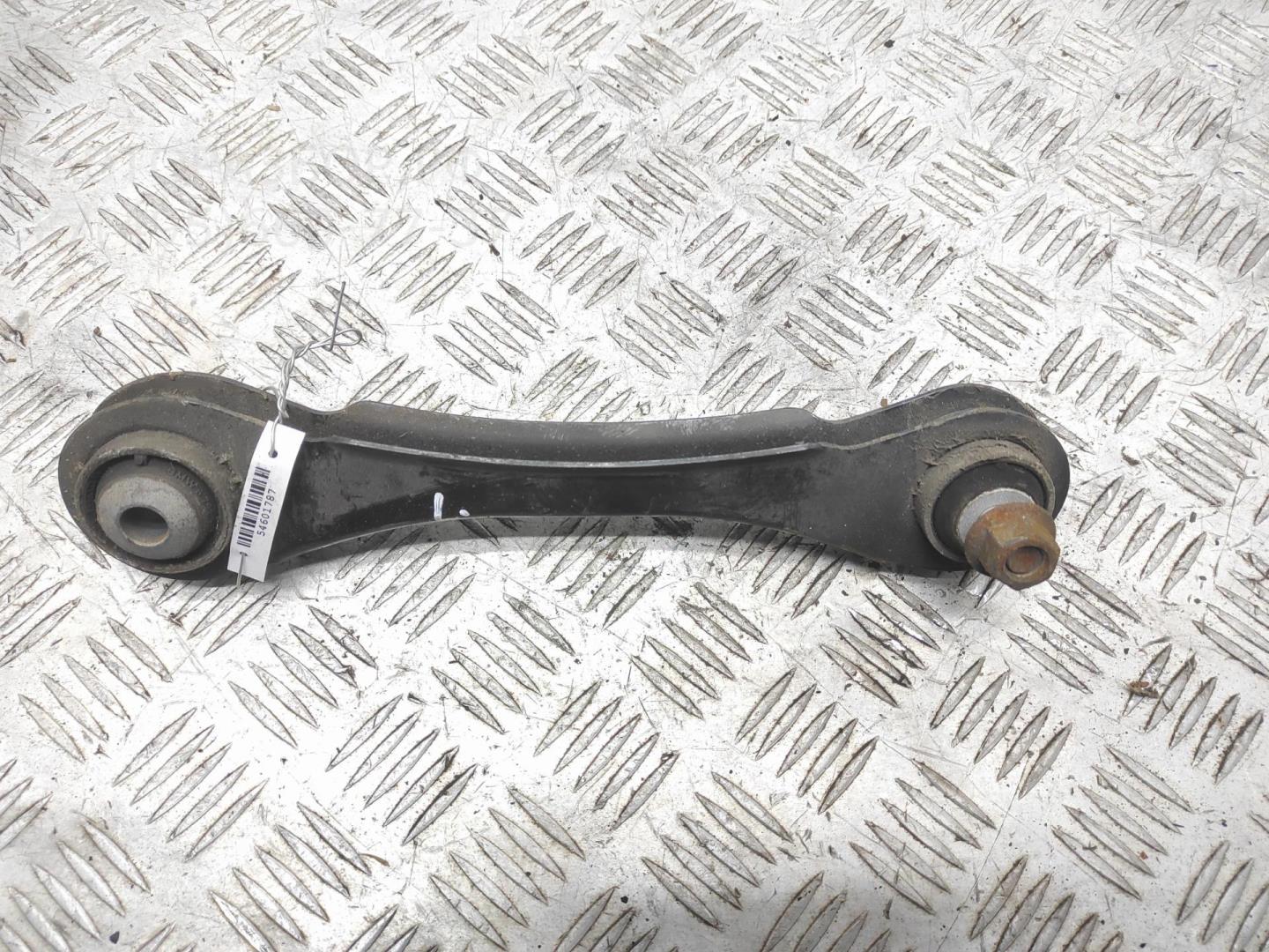 Рычаг задний левый