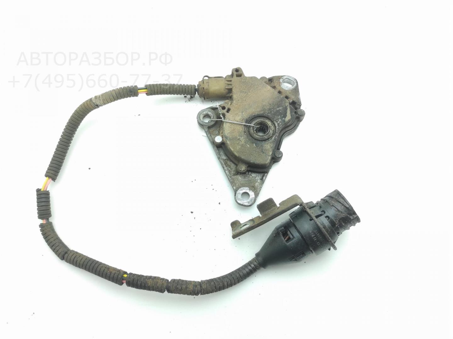 Кулиса МКПП / АКПП