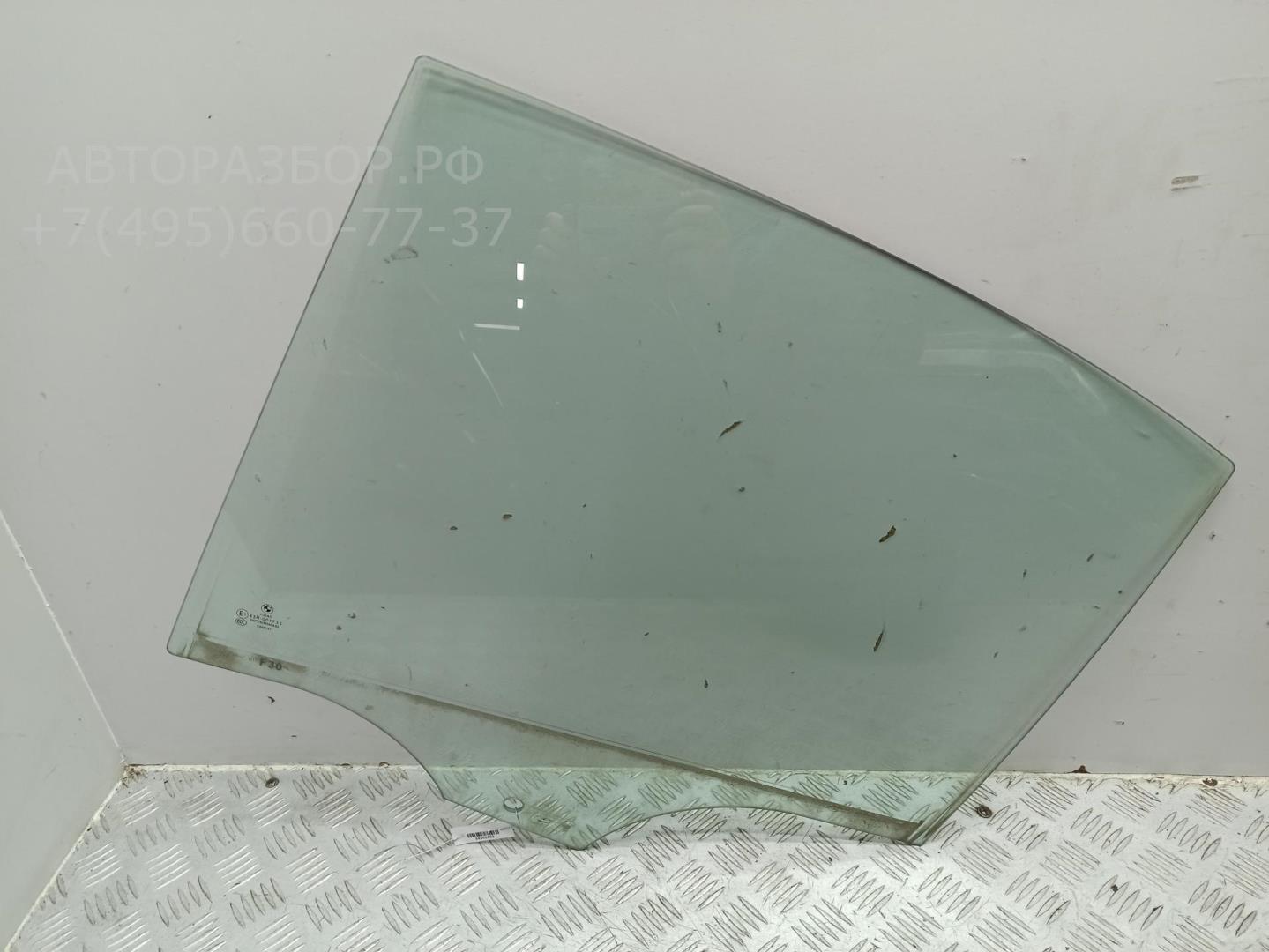 Стекло двери задней левой