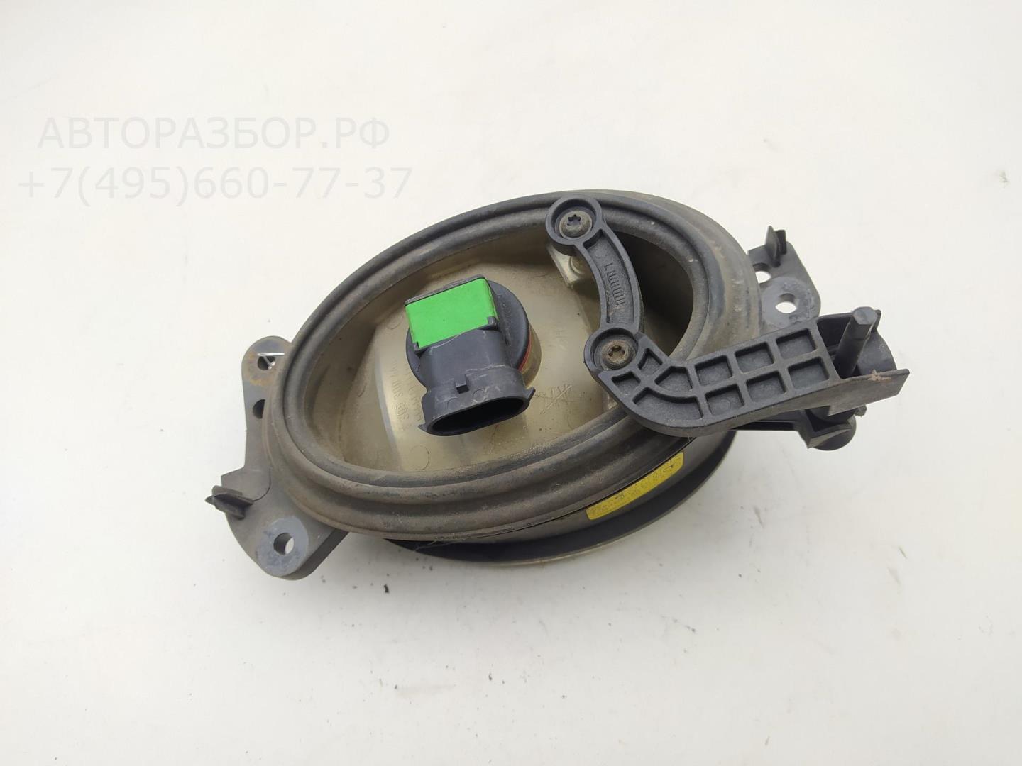 Фара противотуманная левая