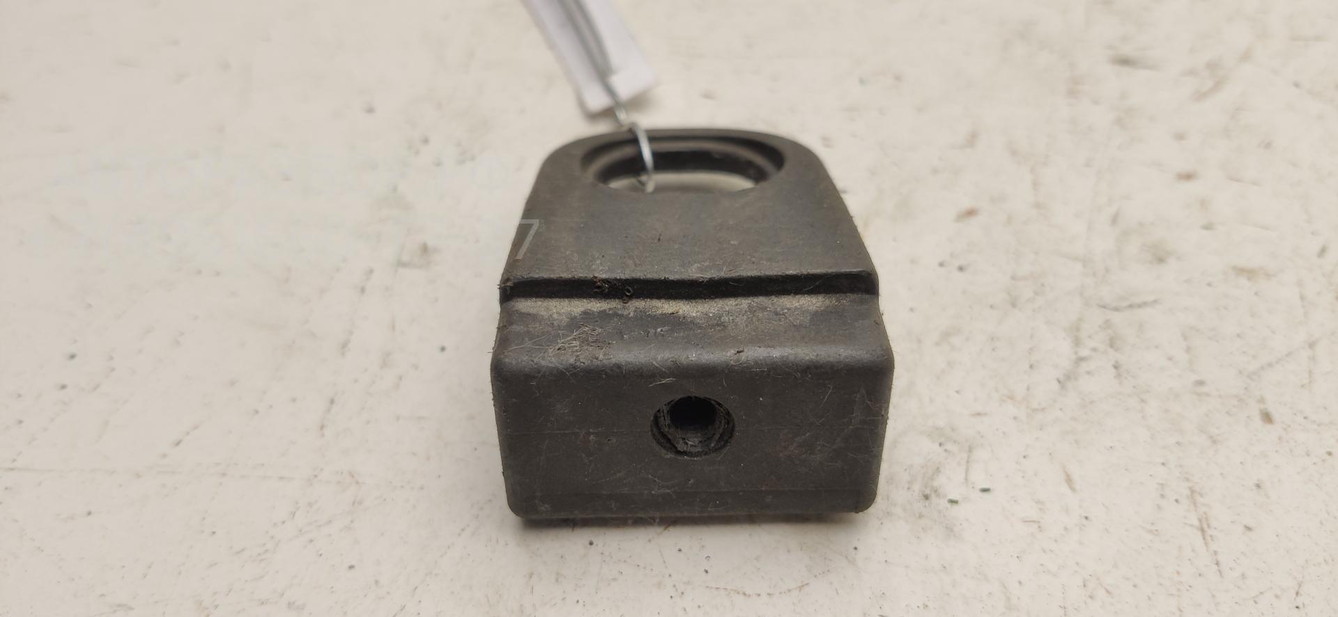 Кронштейн радиатора