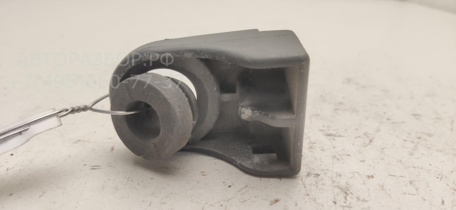 Кронштейн радиатора