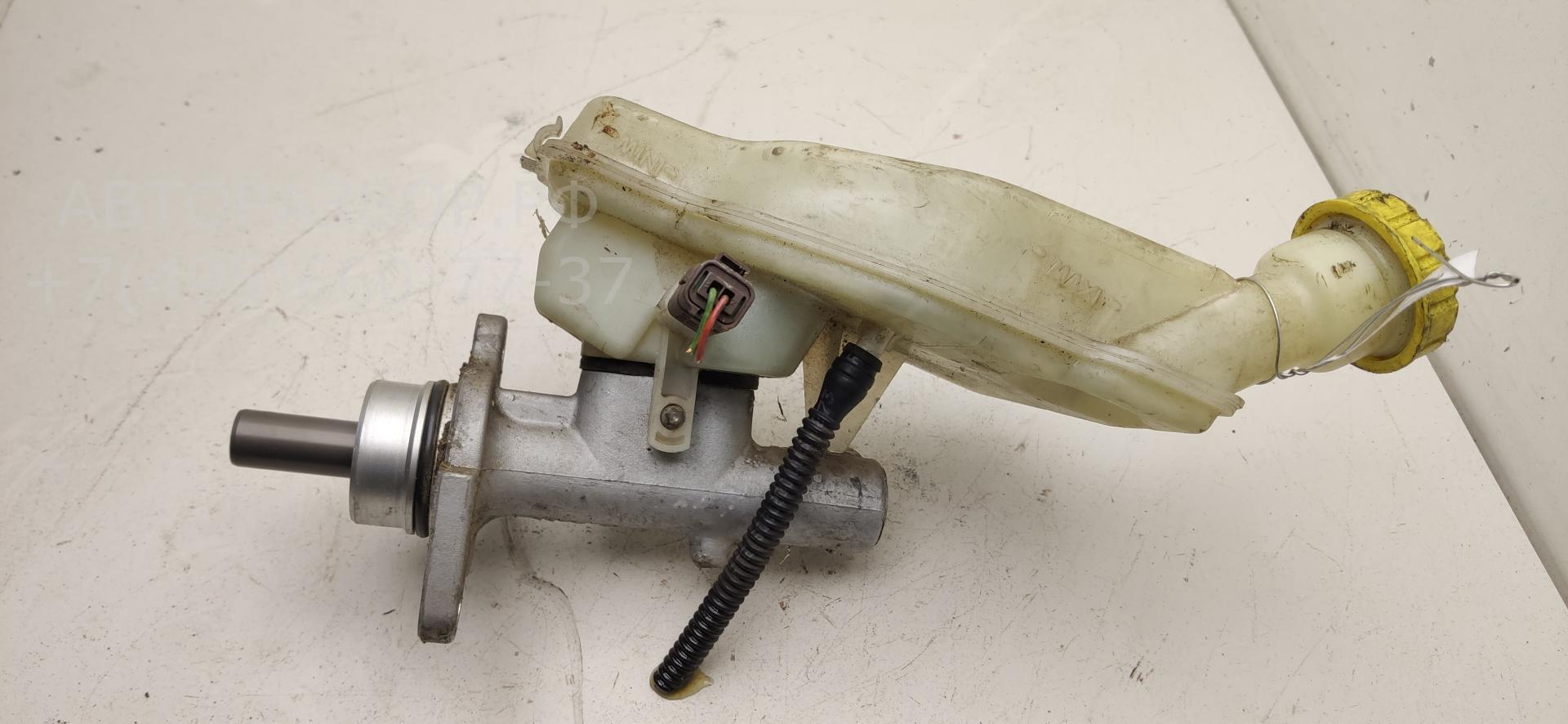 Цилиндр тормозной главный