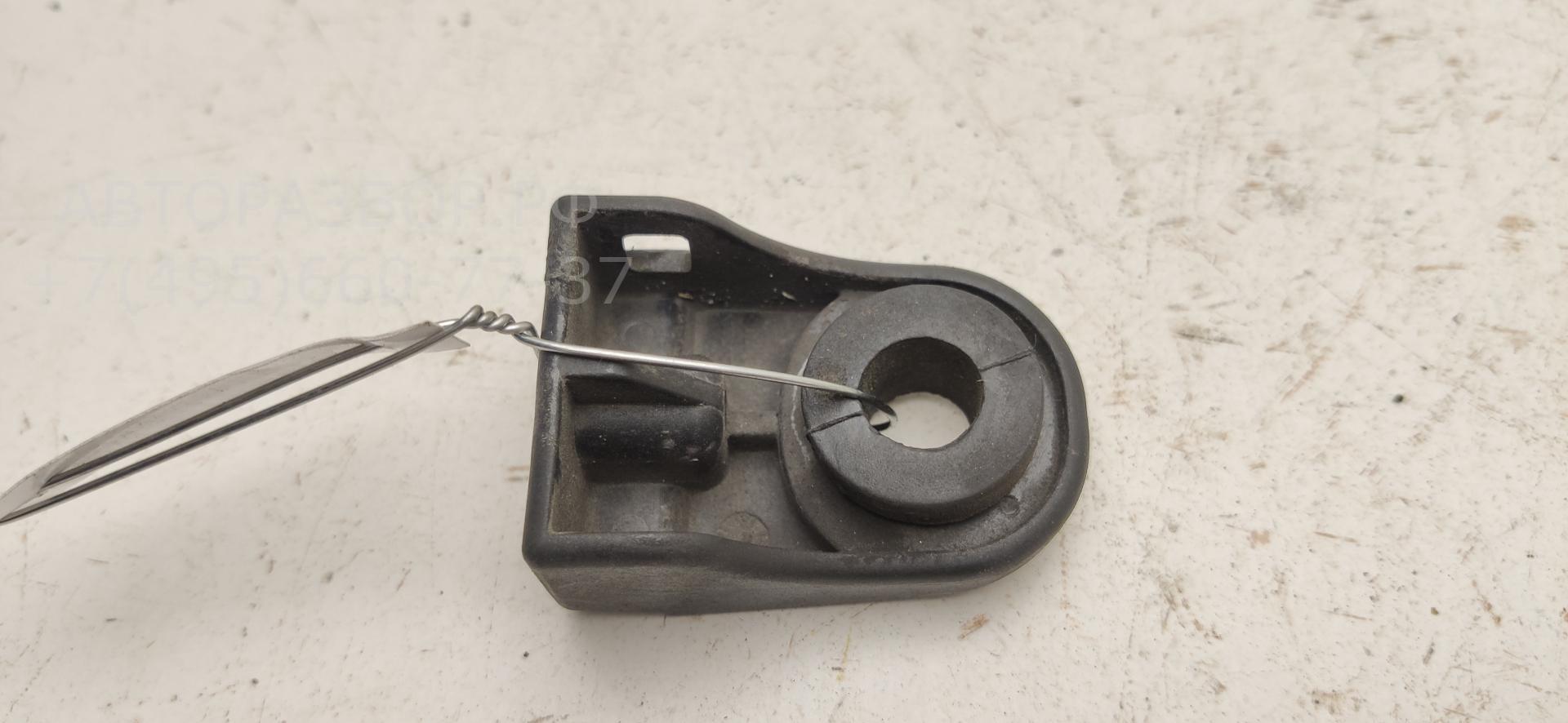 Кронштейн радиатора