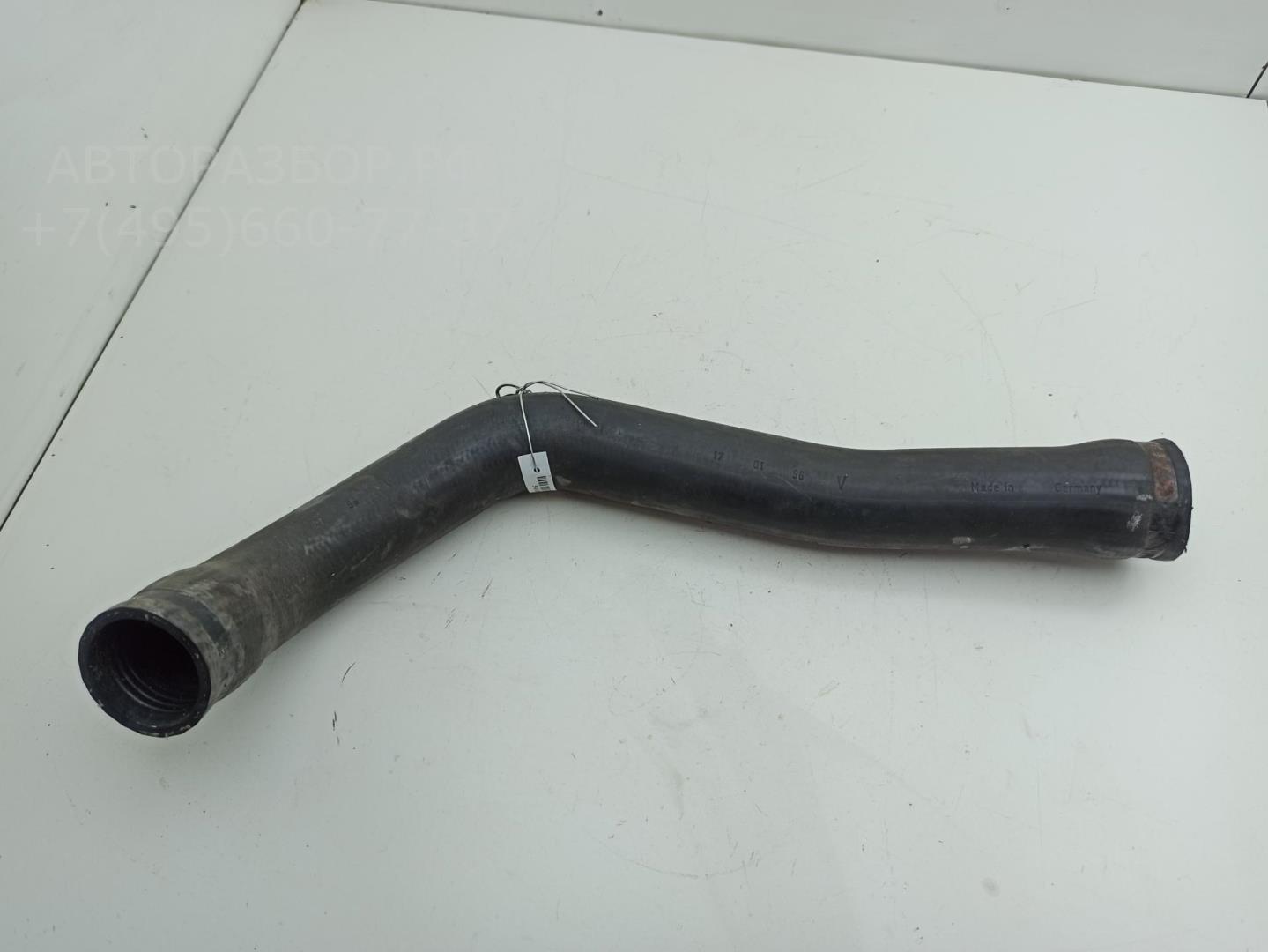 Патрубок радиатора