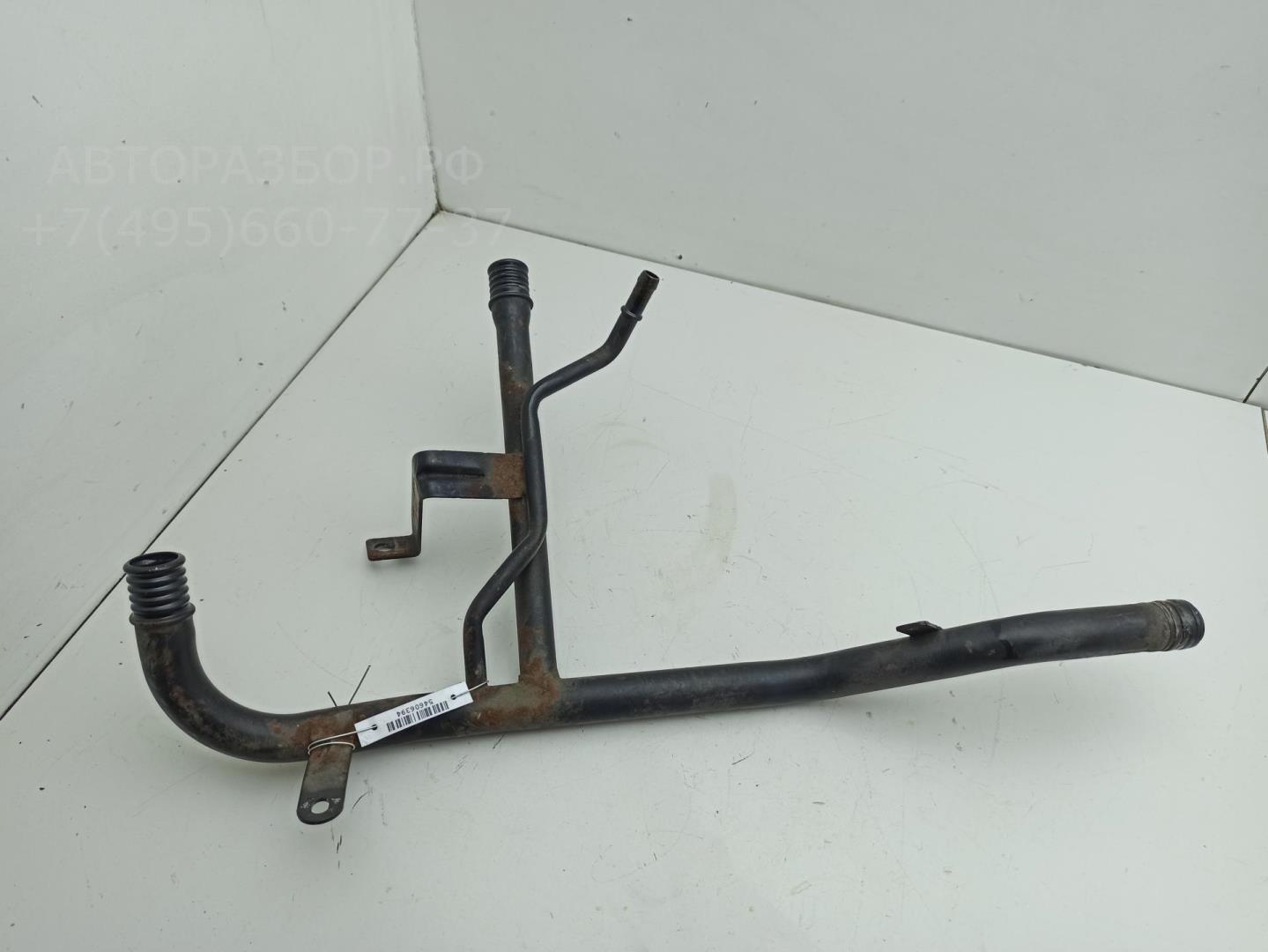 Трубка системы охлаждения