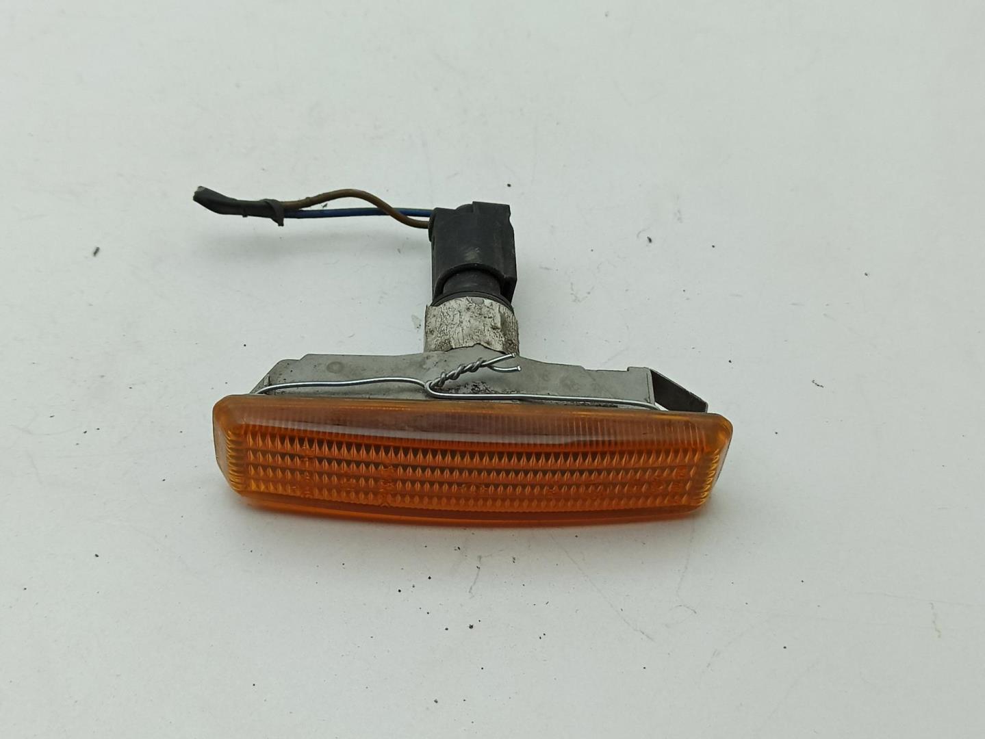 Указатель поворота левый