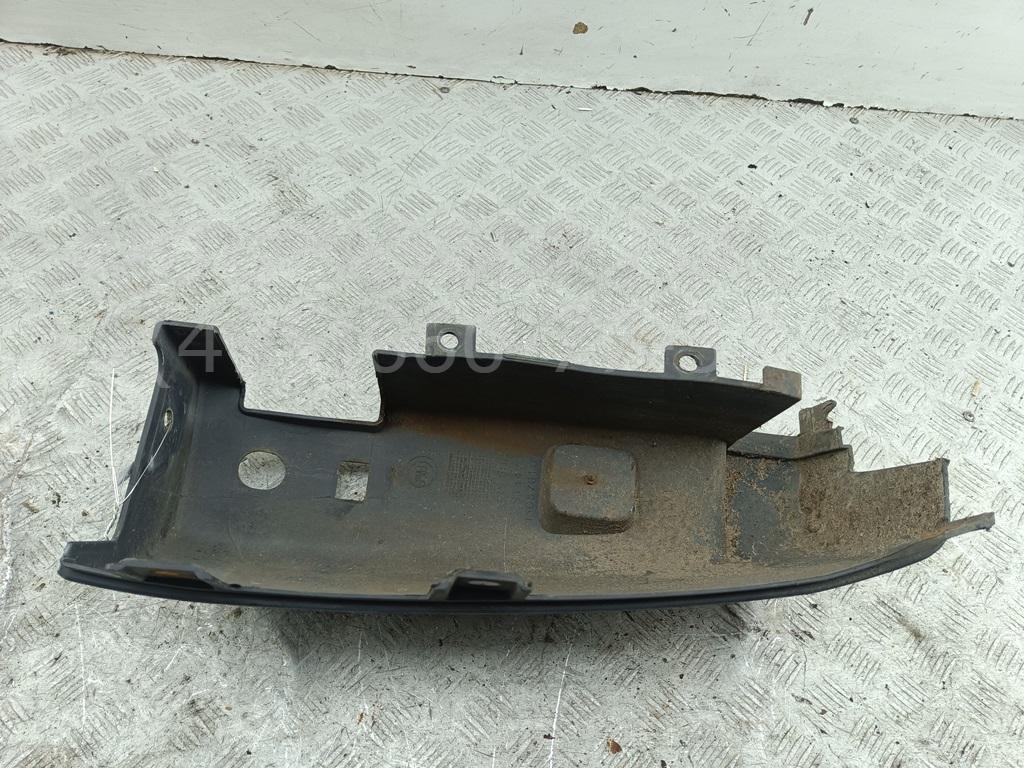 Накладка заднего бампера правая