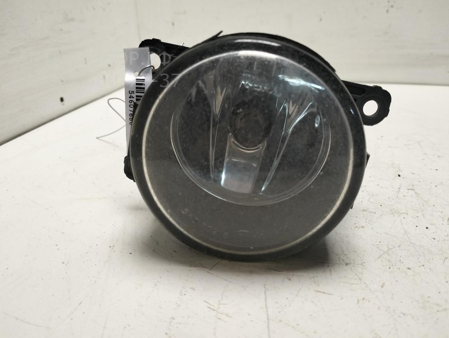 Фара противотуманная правая