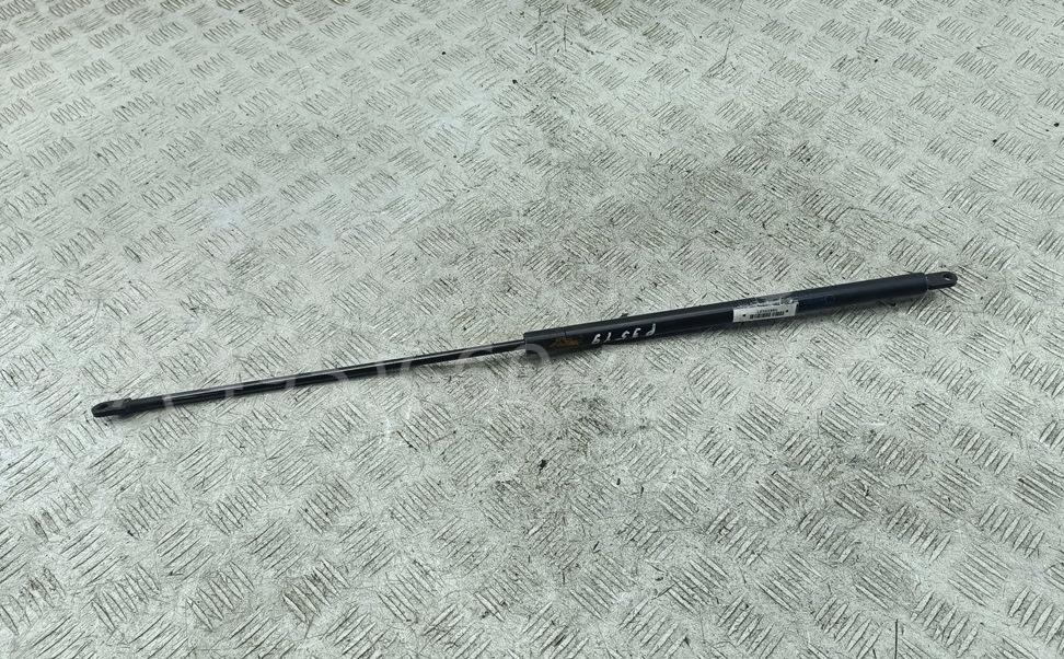 Амортизатор капота