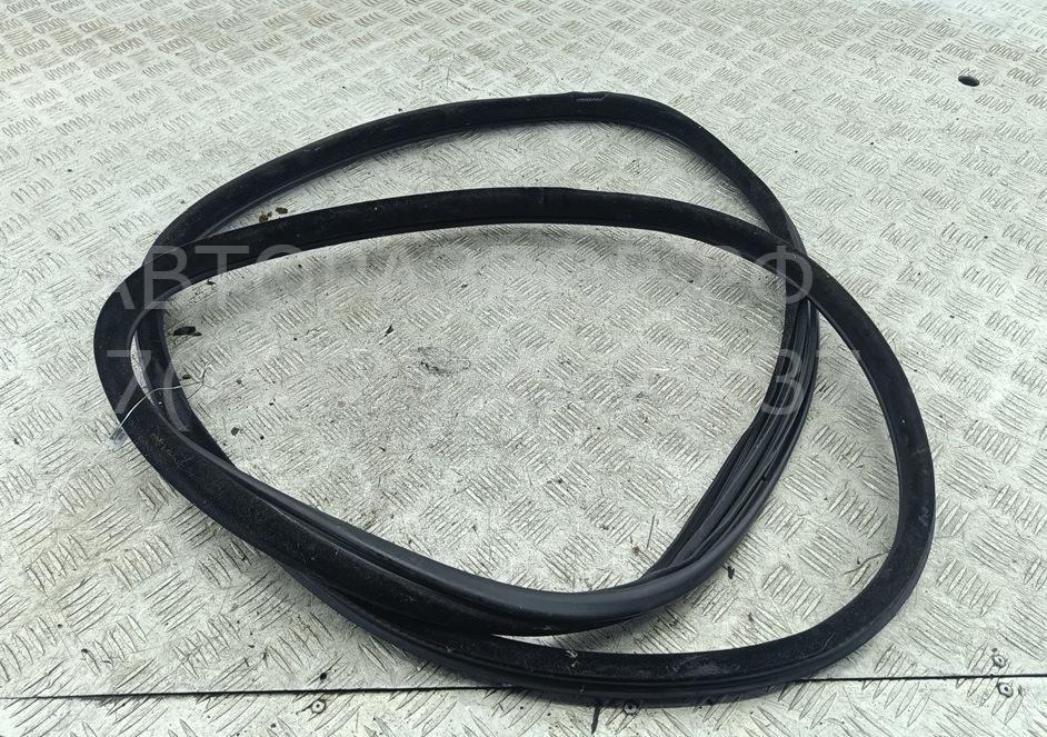 Уплотнитель двери