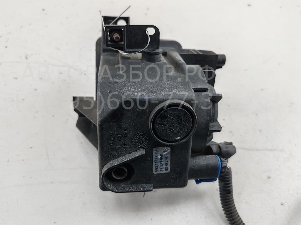 Фара противотуманная левая