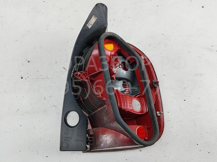 Фонарь задний левый