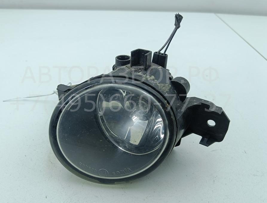 Фара противотуманная правая