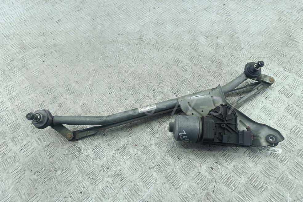 Моторчик стеклоочистителя передний