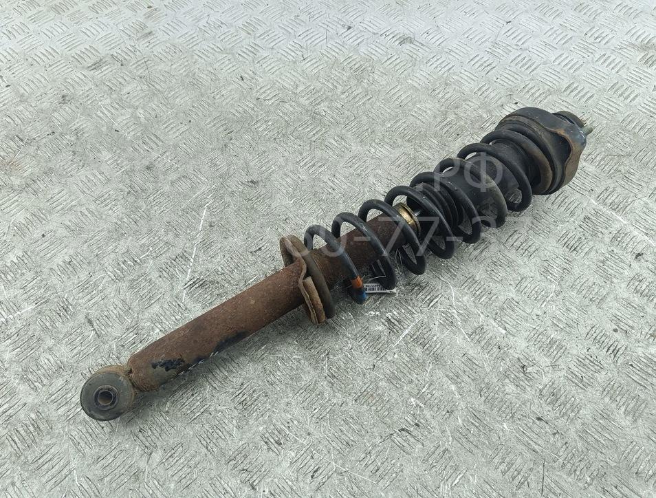 Амортизатор задний правый