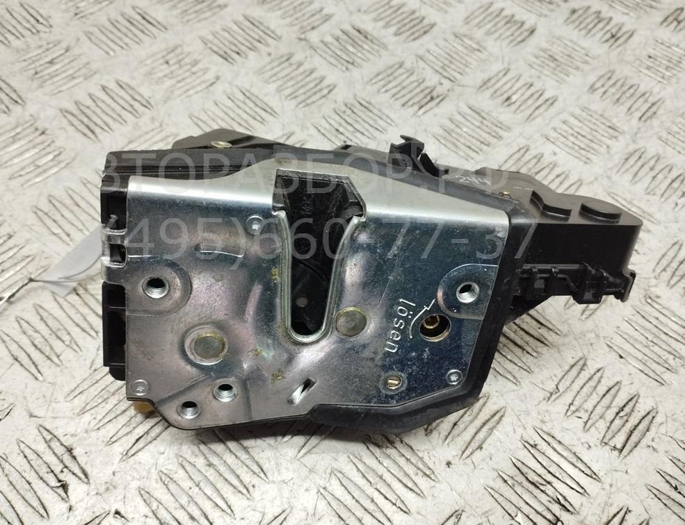 Замок двери передней правой