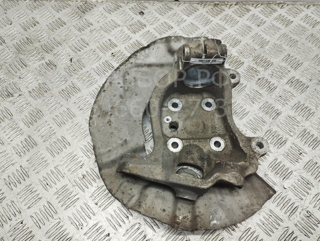 Кулак поворотный передний правый