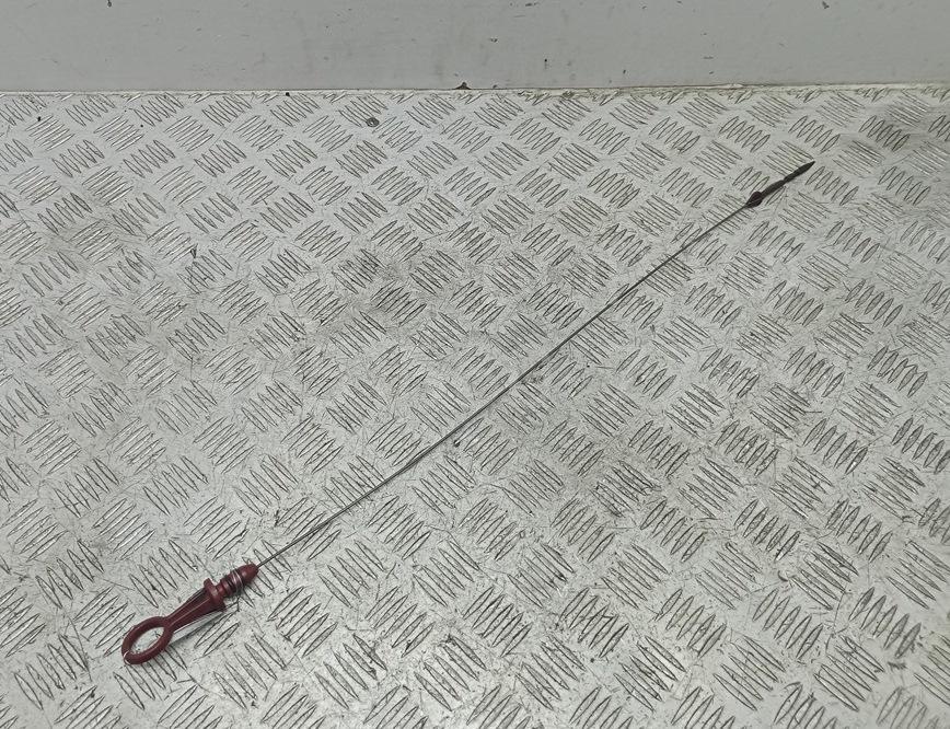 Щуп масляный двигателя