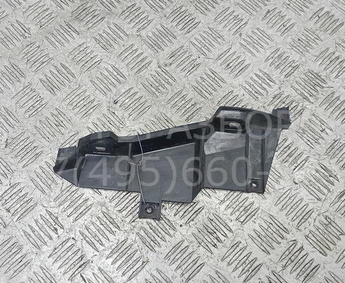 Кронштейн фар правый