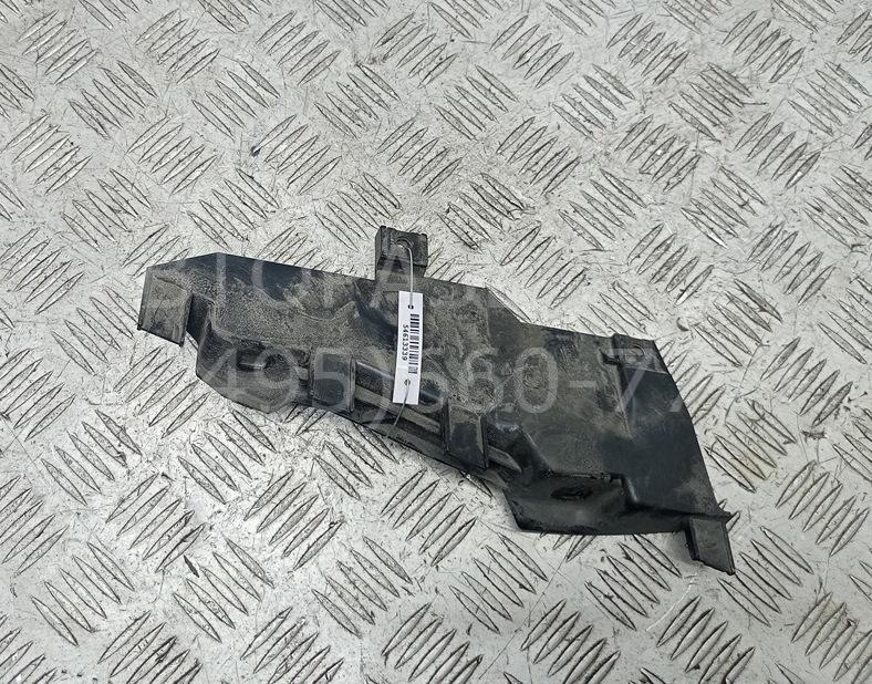 Кронштейн фар правый