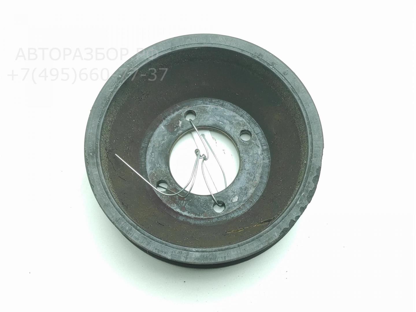 Шкив водяного насоса (помпы)