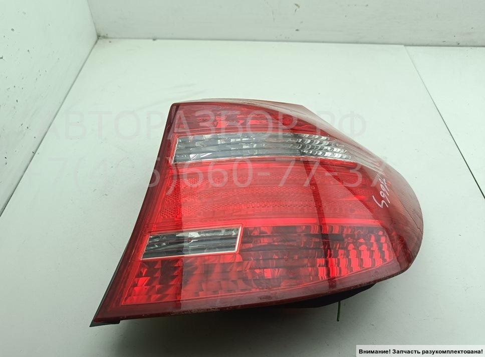 Фонарь задний правый