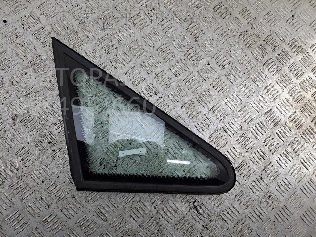 Стекло кузовное глухое правое