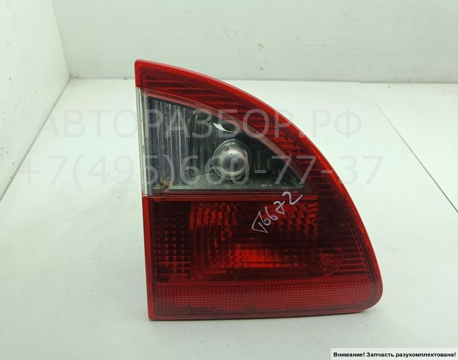 Фонарь задний внутренний левый