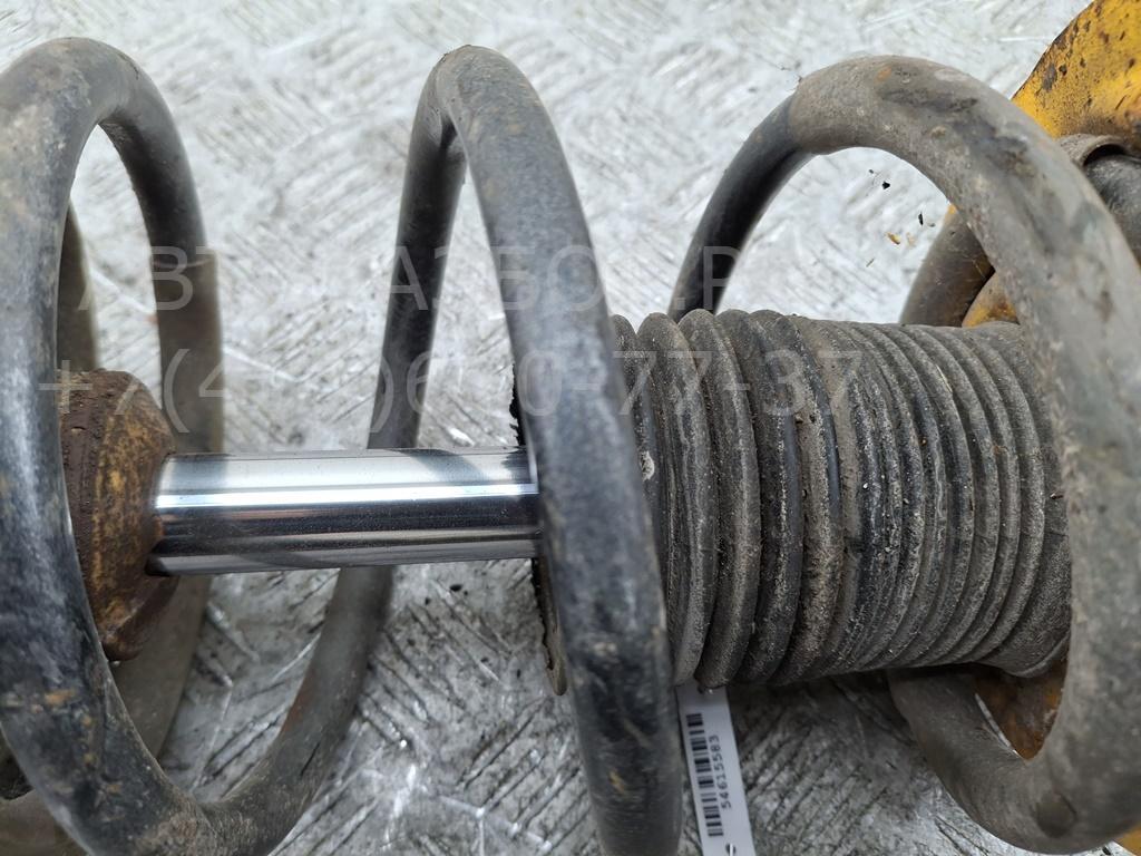 Амортизатор передний правый