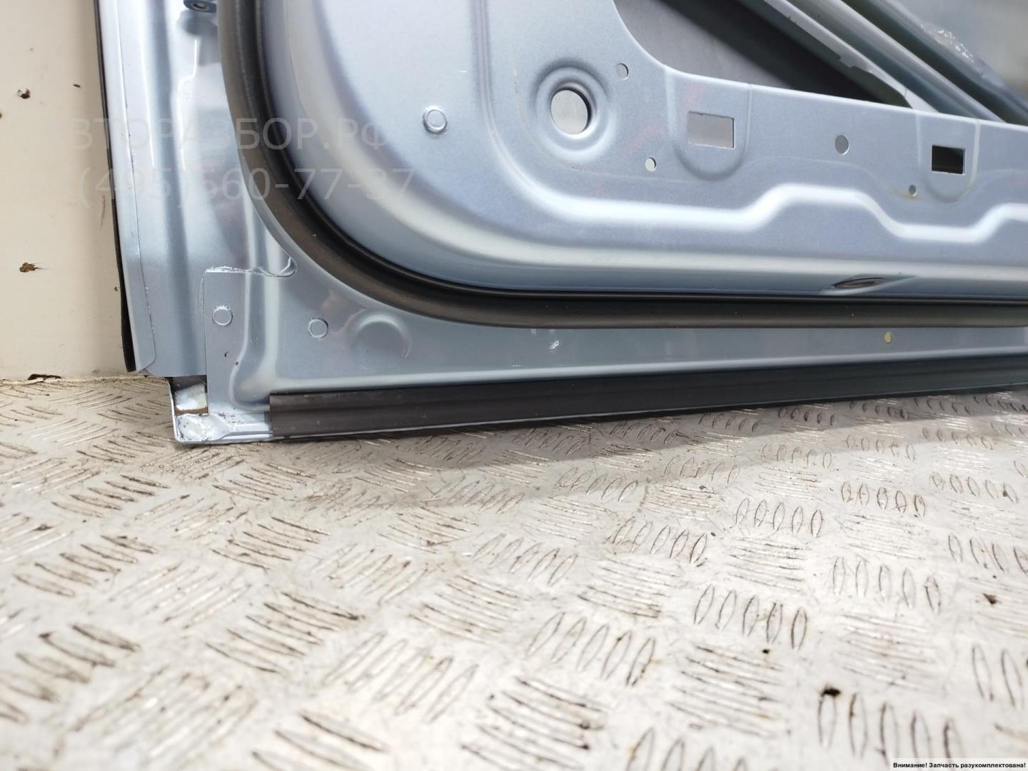 Дверь задняя правая