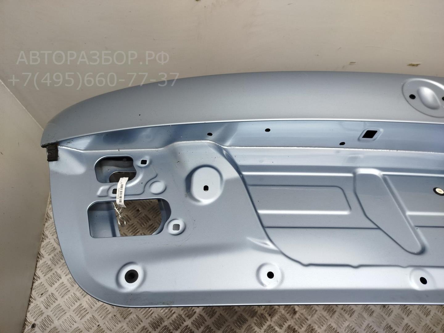 Дверь багажника