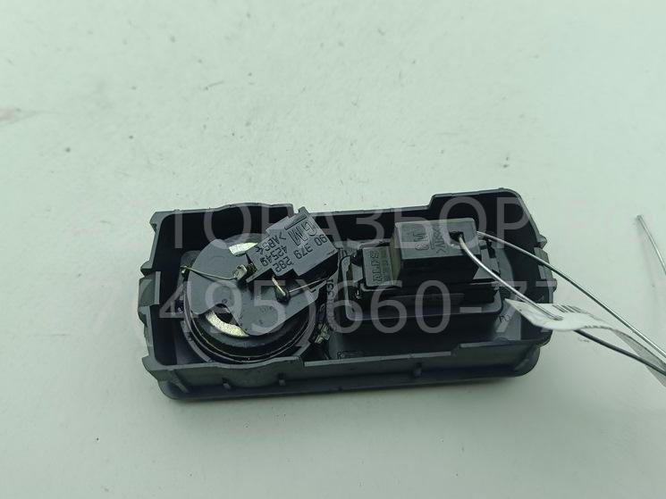 Кнопка стеклоподъемника