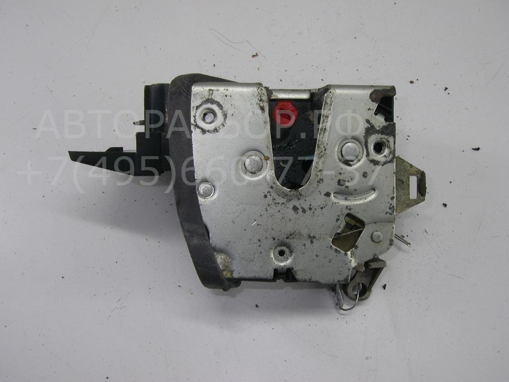 Замок двери задней левой