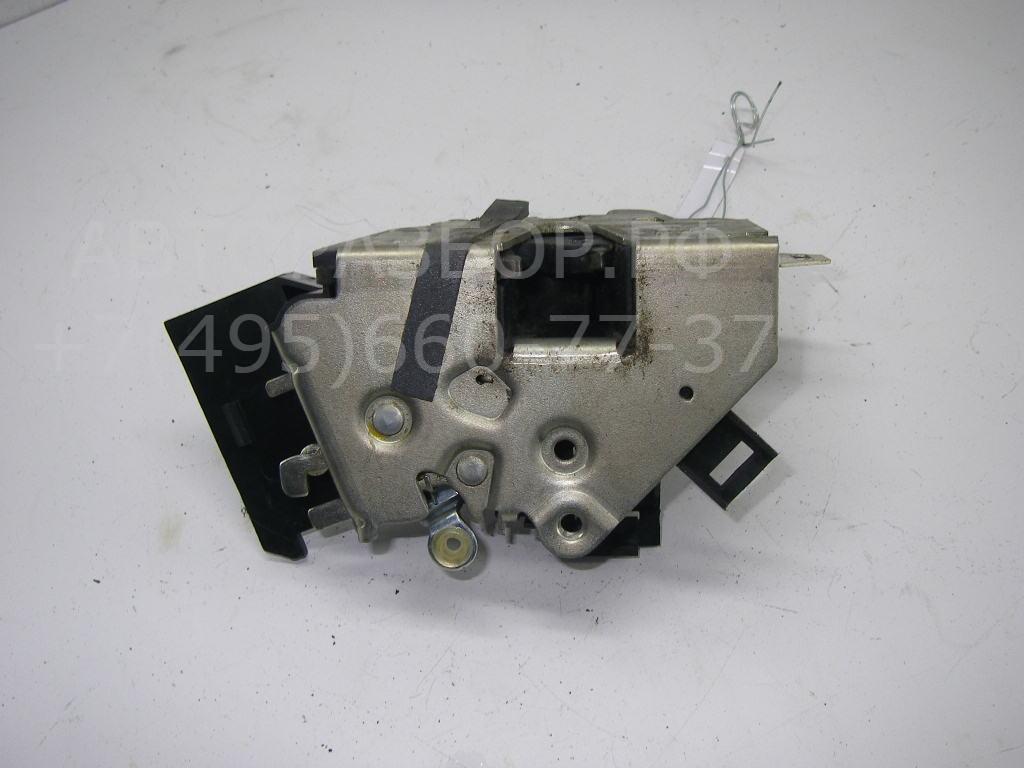 Замок двери передней правой