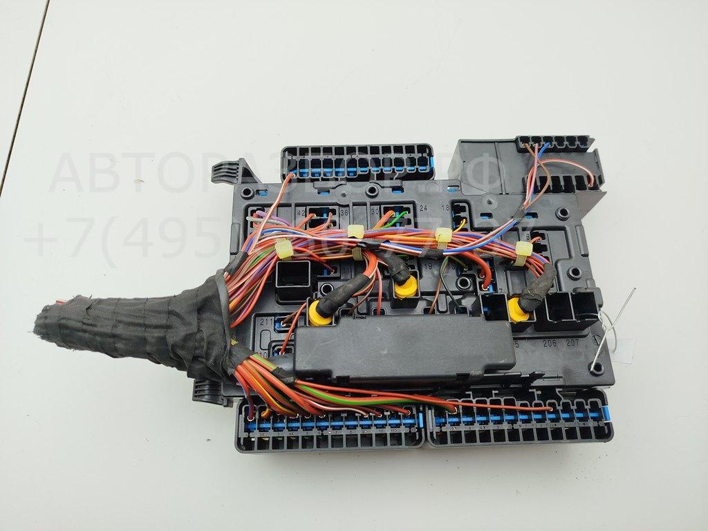 Блок предохранителей