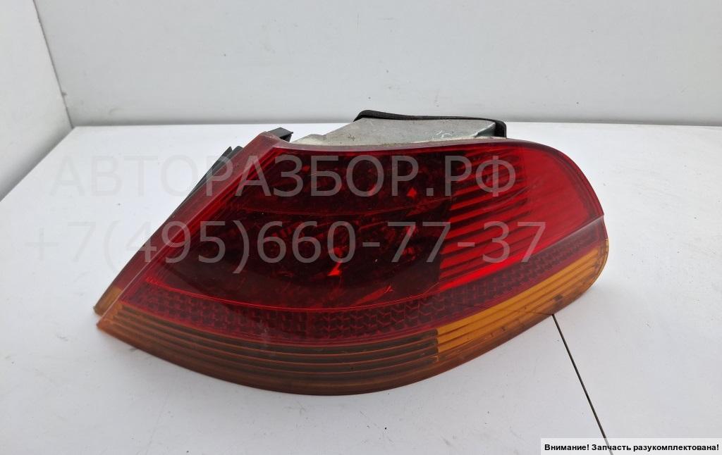 Фонарь задний правый