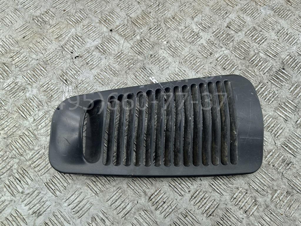 Обшивка багажника