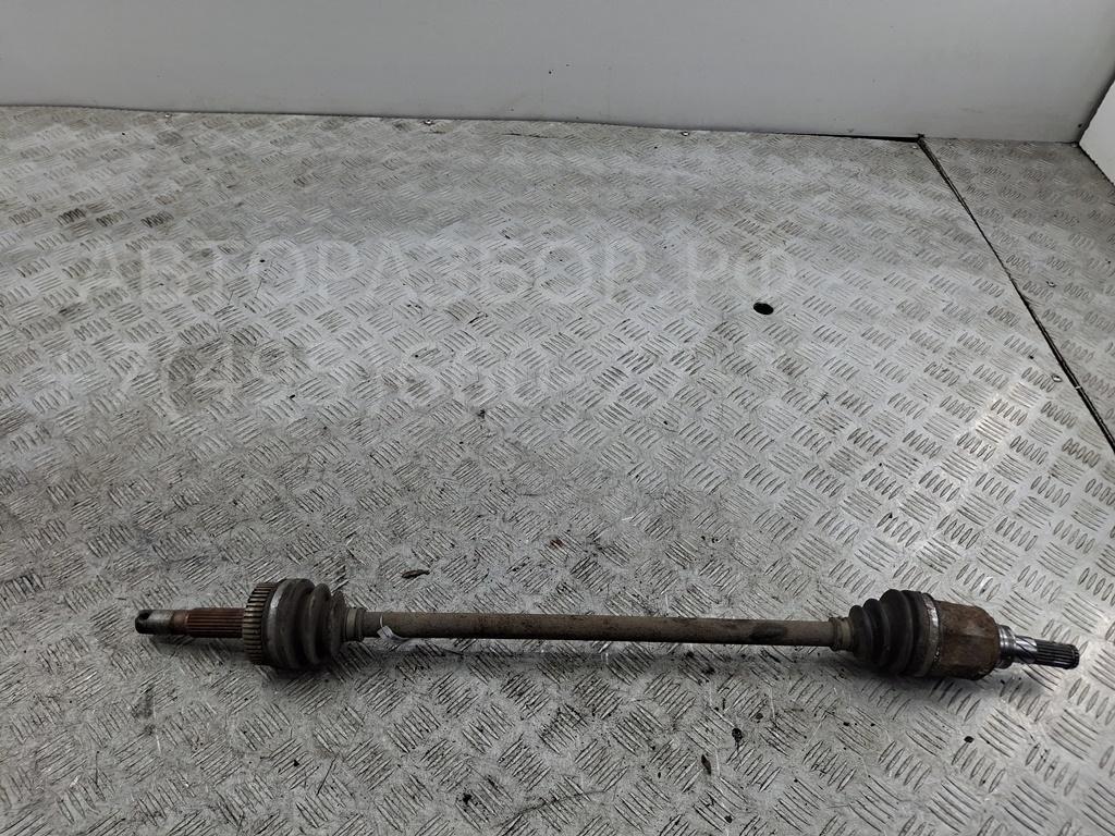 Полуось задняя