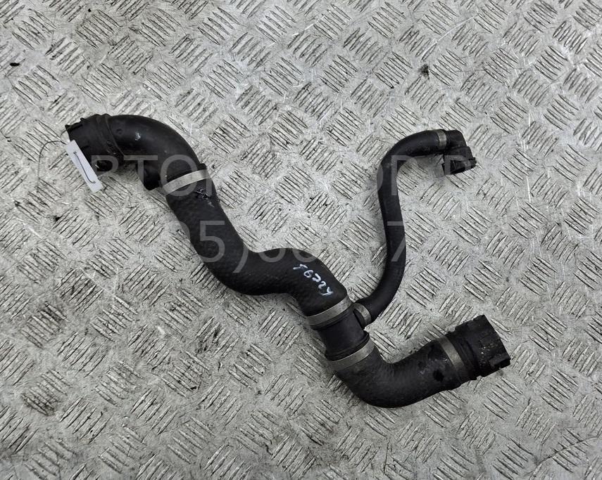 Патрубок радиатора