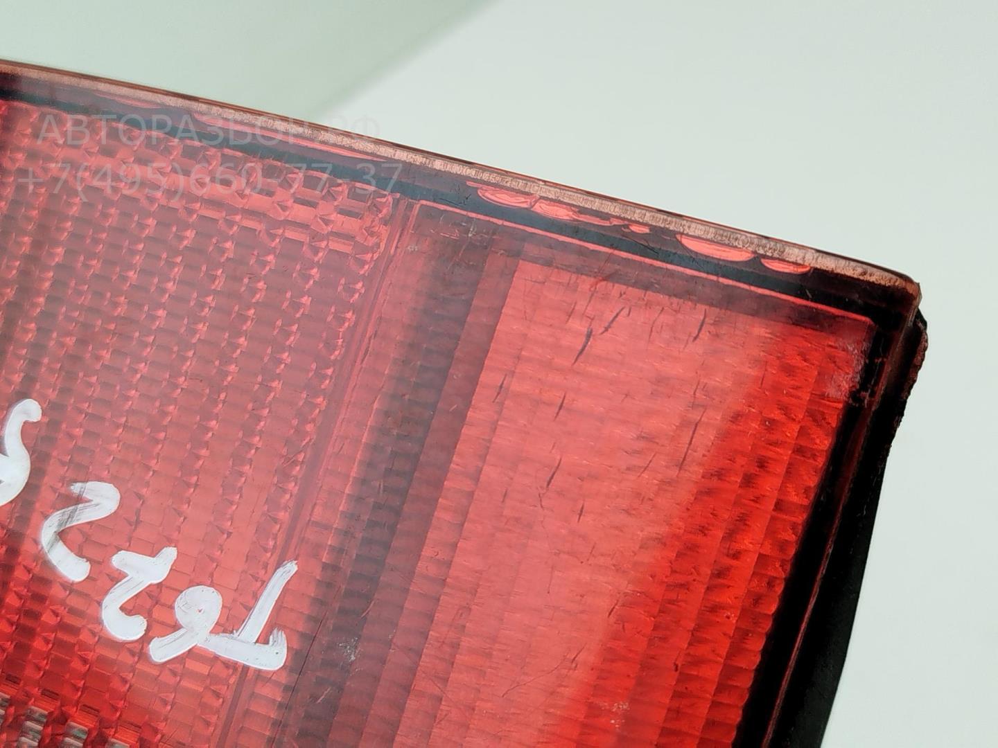 Фонарь задний внутренний левый