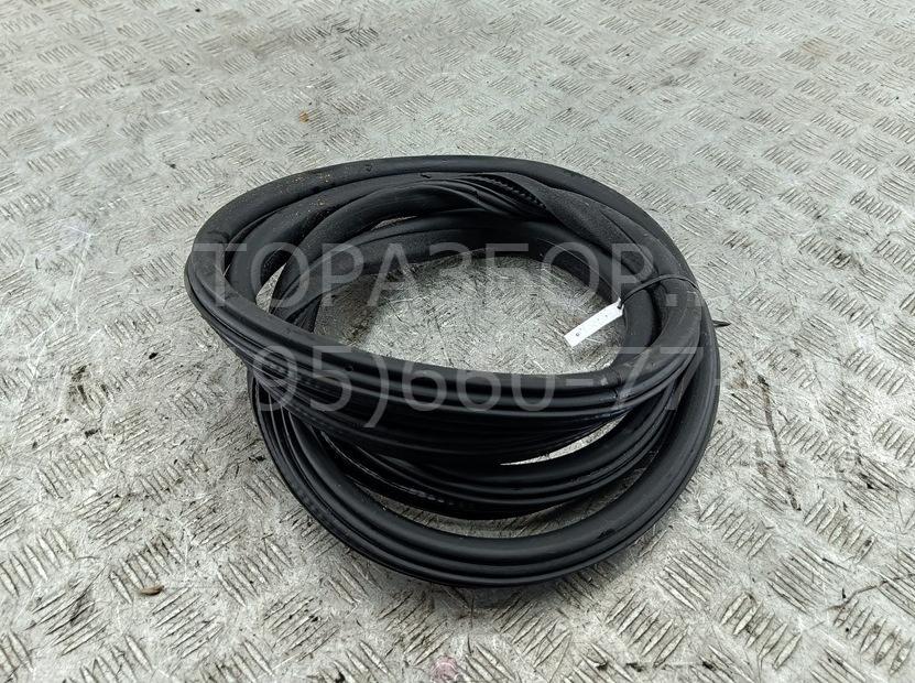 Уплотнитель двери