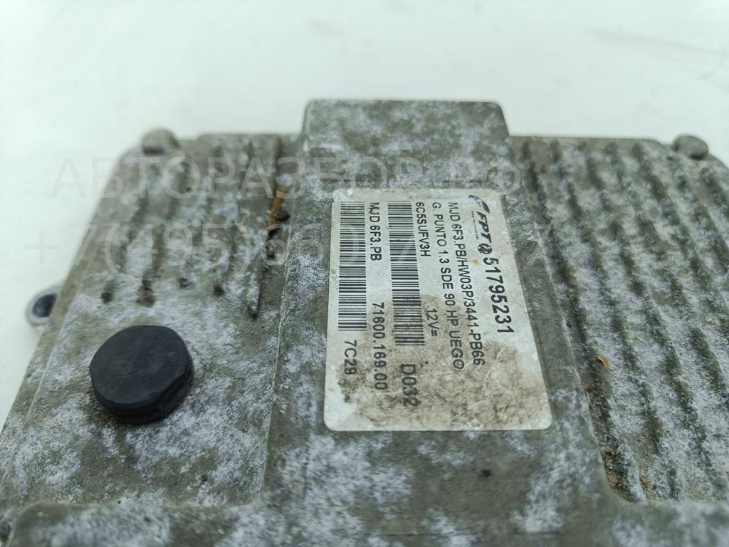 Блок управления двигателем