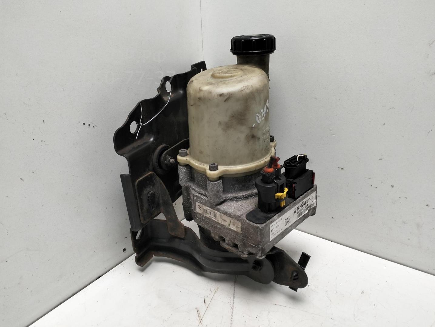 Серводвигатель рулевой рейки