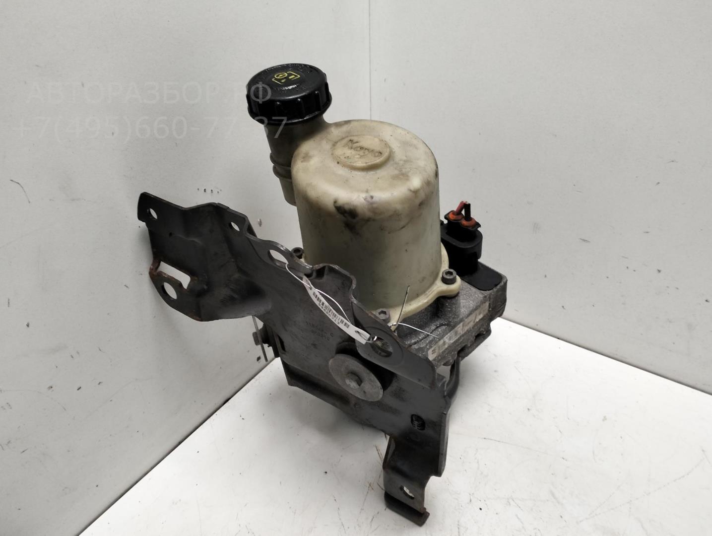 Серводвигатель рулевой рейки